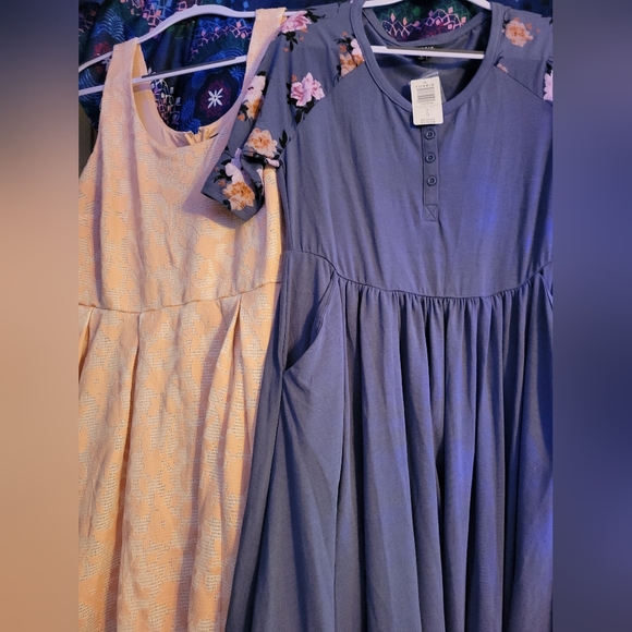torrid Dresses & Skirts - Torrid dresses two sizes 12 and 16 the 12 is kinda a big 12. And has pockets